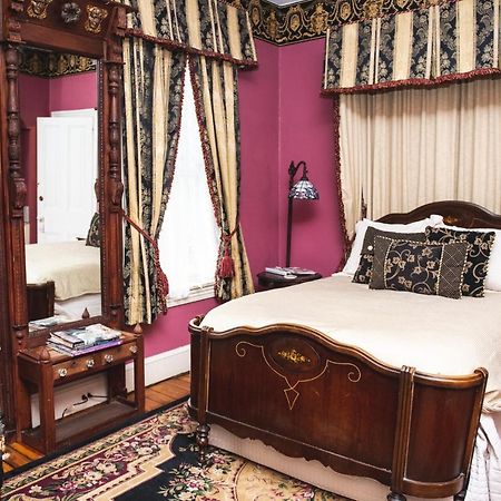 Faunbrook Bed & Breakfast (Adults Only) Уэст-Честер Экстерьер фото