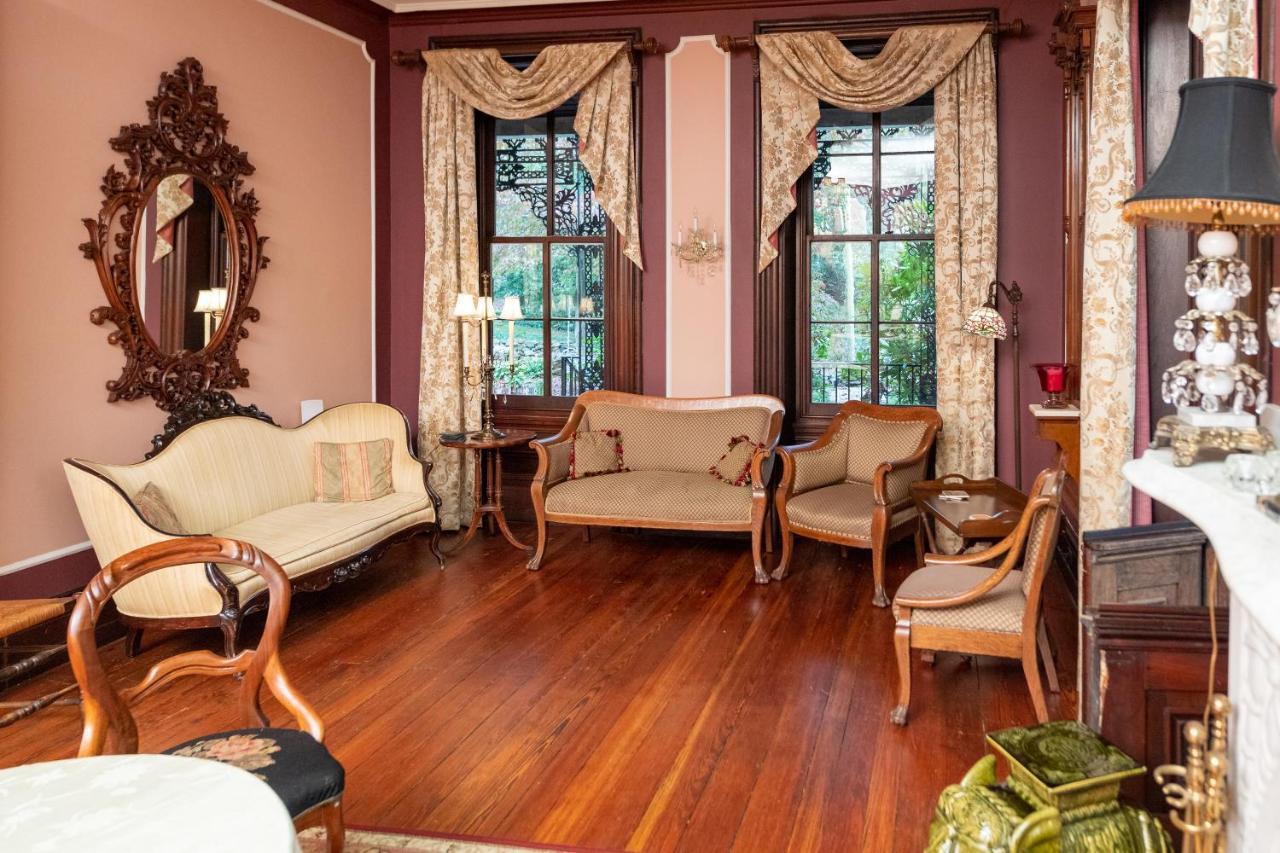 Faunbrook Bed & Breakfast (Adults Only) Уэст-Честер Экстерьер фото