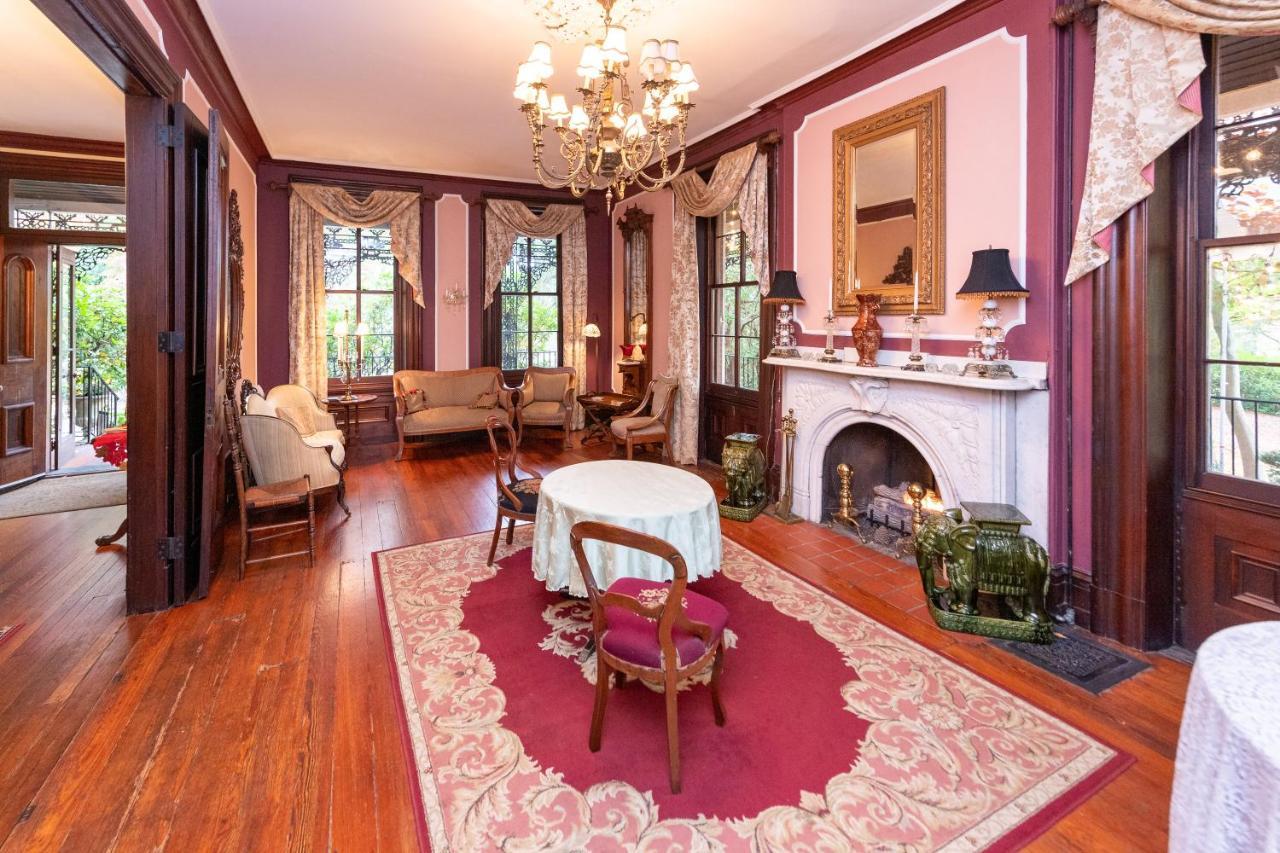 Faunbrook Bed & Breakfast (Adults Only) Уэст-Честер Экстерьер фото